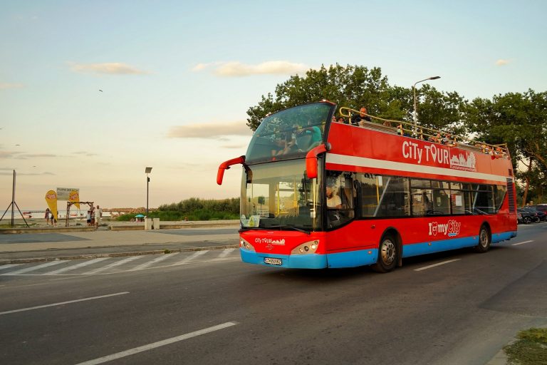 Autobuze etajate City Tour în Constanța – staţiunea Mamaia: vor circula din 18 iunie, cu peste 100 de obiective turistice incluse în circuit